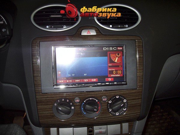 Головное устройство Alpine IVA-W502R Alpine IVA-W502R Ford Focus 2