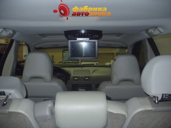 Потолочный монитор Pleervox Volvo XC 90
