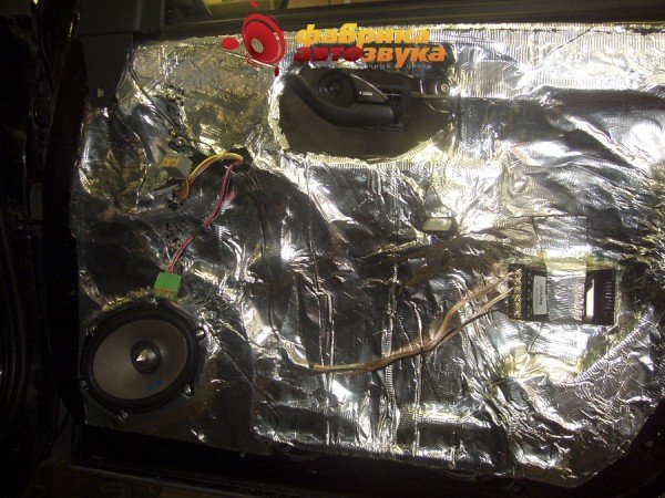 Установка акустики Alpine SPS-571A Alpine SPS-571A Ford Maverick