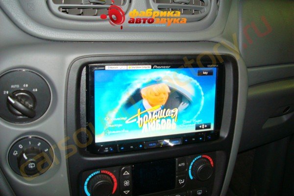магнитола Pioneer AVH-X5500BT Pioneer AVH-X5500BT Chevrolet Trailblazer