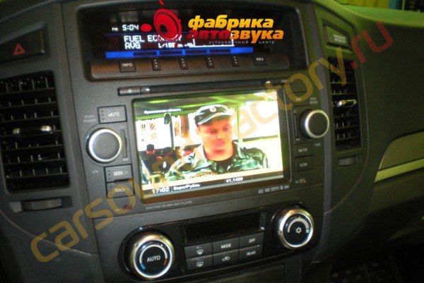 установка автомагнитолы Phantom Phantom Mitsubishi Pajero