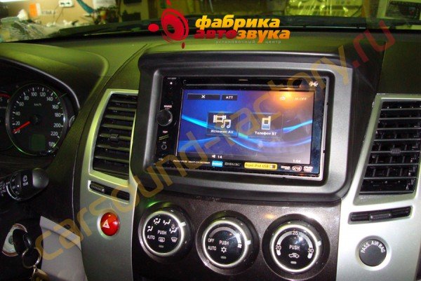 автомагнитола SONY XAV-E62BT SONY XAV-E62BT Mitsubishi Pajero Sport