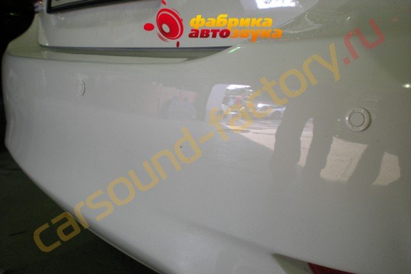 установка парктроников Parkcity Toyota Corolla