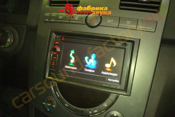 установка автомагнитолы Pioneer AVIC-F940BT Pioneer AVIC-F940BT SsangYong Rexton