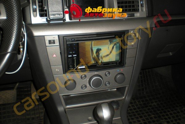 автомагнитола Pioneer AVH-P3300BT Pioneer AVH-P3300BT Opel Vectra