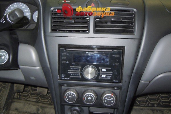 Установка автомагнитолы 2din Pioneer FH-P80BT Nissan Almera Classic