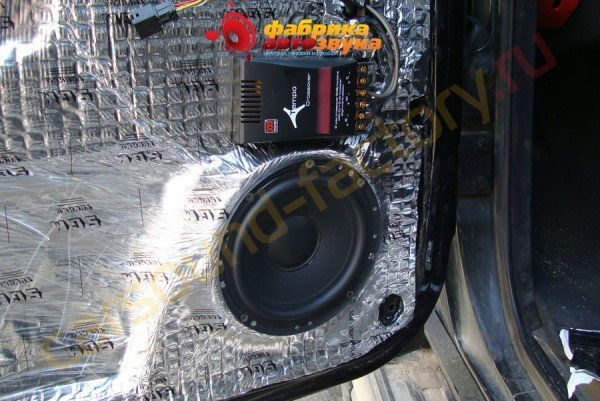 установка акустики DLS DLS Merсedes Gelentwagen