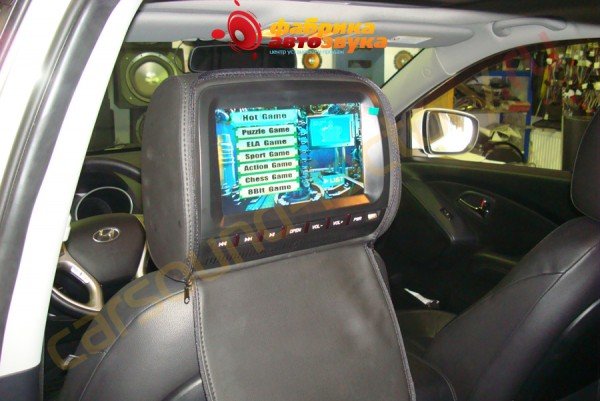 Подголовник с экраном AVIS Hyundai iX 35