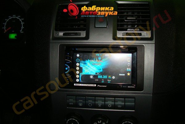 автомагнитола Pioneer AVH-X2600BT Pioneer AVH-X2600BT UAZ Patriot