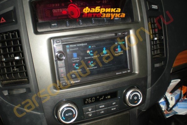 установка автомагнитолы 2din Pioneer AVIC-F930BT Pioneer AVIC-F930BT Mitsubishi Pajero