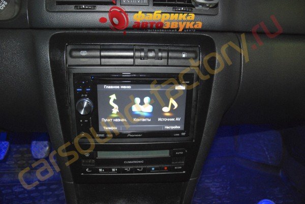 Автомагнитола Pioneer Pioneer AVIC-F900BT Skoda Octavia