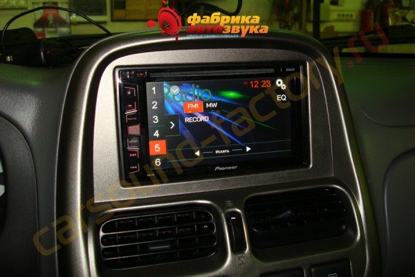 автомагнитола Pioneer AVH-170 Pioneer AVH-170 Nissan NP 300
