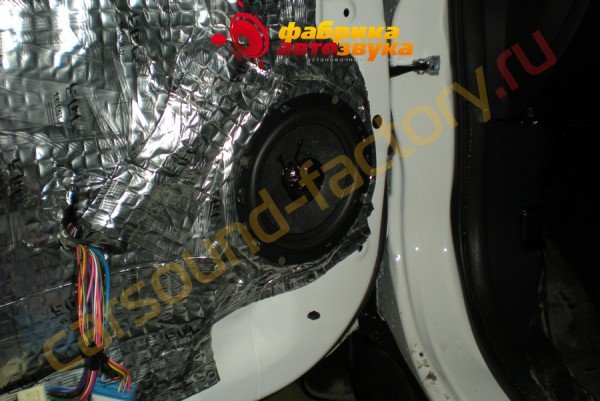 Инсталляция акустики DLS B6A DLS B6A Citroen C-Crosser