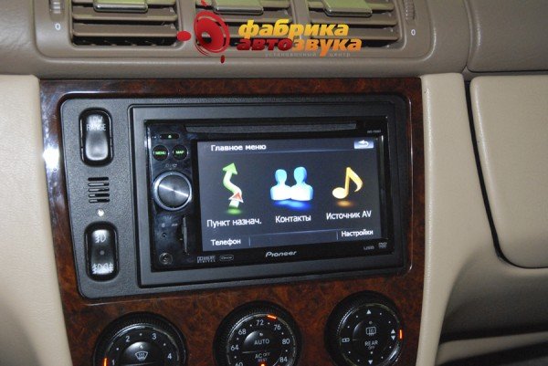Установка магнитолы Pioneer Pioneer AVIC-F900BT Merсedes ML