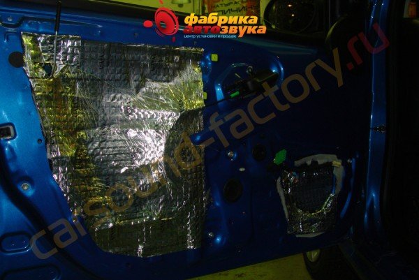 шумоизоляция двери в 2 слоя SGM Peugeot 107