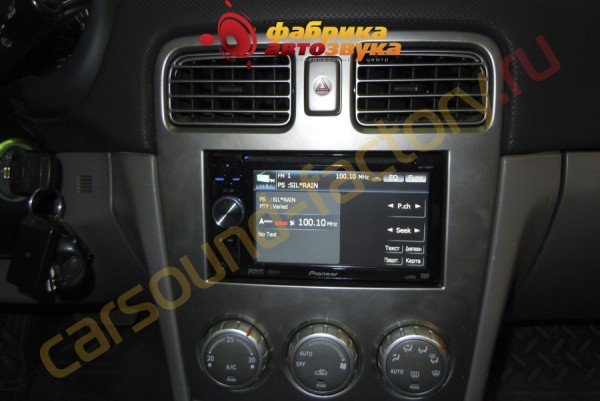 Магнитола Pioneer AVIC-F900BT Pioneer AVIC-F900BT Subaru Forester