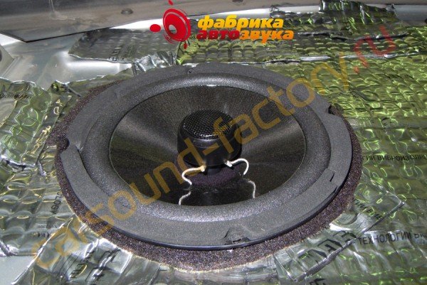 Установка акустики DLS 20см DLS 428 Merсedes S Class Coupe