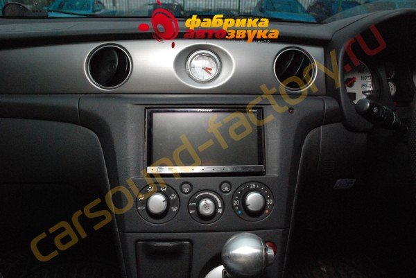 установка автомагнитолы Pioneer Pioneer AVH-P4200DVD Mitsubishi Outlander
