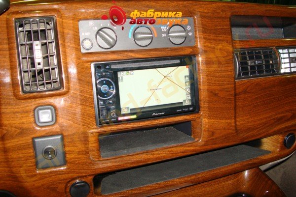 установка автомагнитолы Pioneer AVH-1450DVD Pioneer AVH-1450DVD Chevrolet Explorer