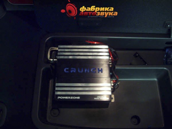 Установка усилителя Crunch Crunch P500.2 SsangYong Kyron