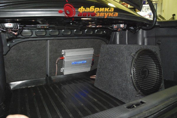 Сабвуфер Lightning Audio Lightning Audio P4.12.4 in box Hyundai Accent