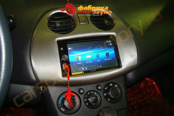 установка автомагнитолы 2din Sony XAV-65 Mitsubishi Eclipse