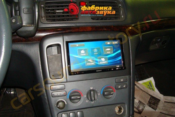 установка автомагнитолы Sony XAV-722 Sony XAV-722 Volvo S 80