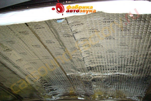 шумоизоляция потолка SGM Toyota Corolla