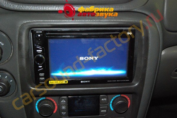 Установка 2din магнитолы SONY XAV-E60 Chevrolet Trailblazer