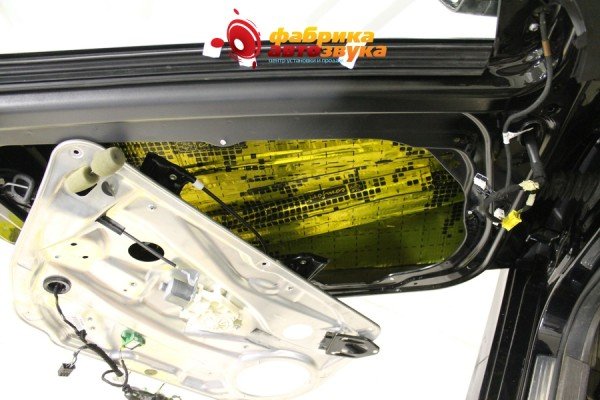 шумоизоляция дверей Comfort Merсedes GLK