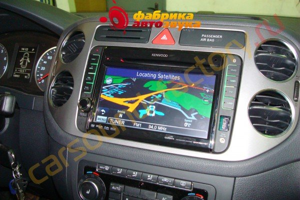 штатная автомагнитола Kenwood DNX520VBT Kenwood DNX520VBT Volkswagen Tiguan