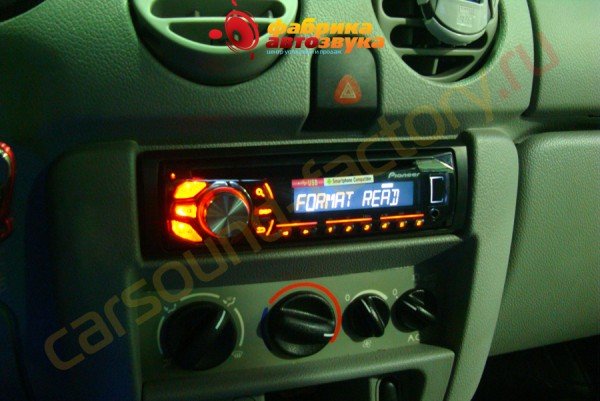 установка магнитолы Pioneer Pioneer Renault Kangoo