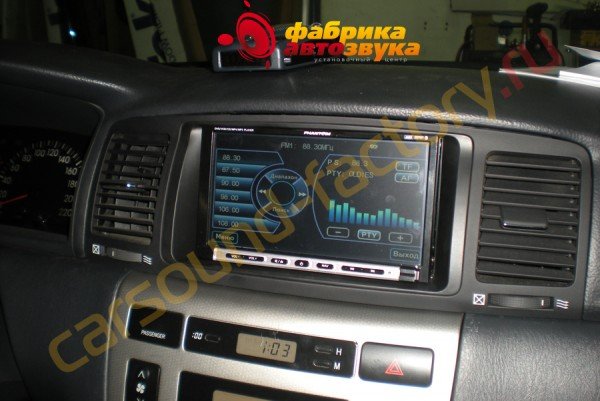 установка автомагнитолы Phantom 2din Phantom 2din Toyota Corolla