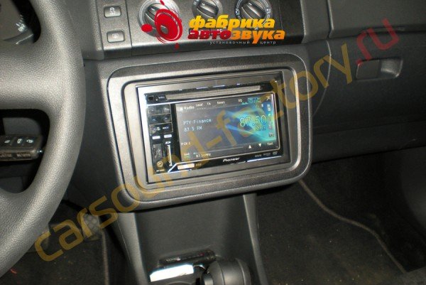 магнитола Pioneer AVH-3300BT Pioneer AVH-3300BT Skoda Fabia