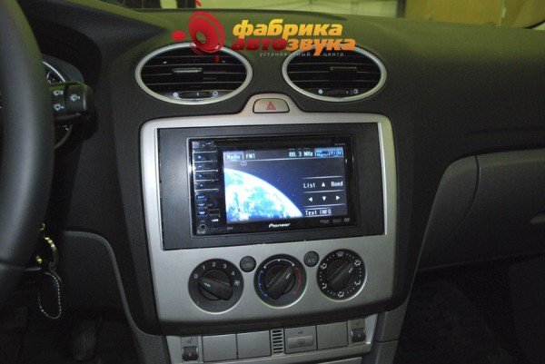 Головное устройство Pioneer AVH-P3100DVD Pioneer AVH-P3100DVD Ford Focus 2