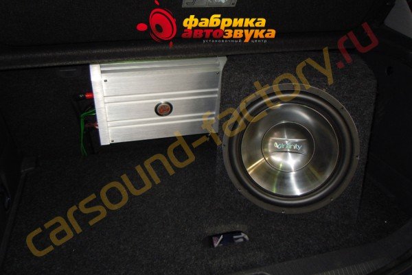 установка сабвуфера Infinity Opel Corsa