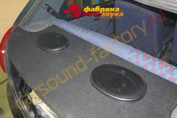 Установка овалов в заднюю полку DLS 962 Fiat Palio ED