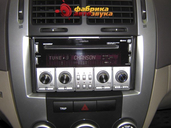 Установка магнитолы Clarion Clarion DZX 468RMP Kia Cerato