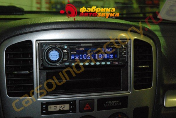 установка 1din головного устройства Clarion ARX7570z Clarion ARX7570z Suzuki Grand Vitara