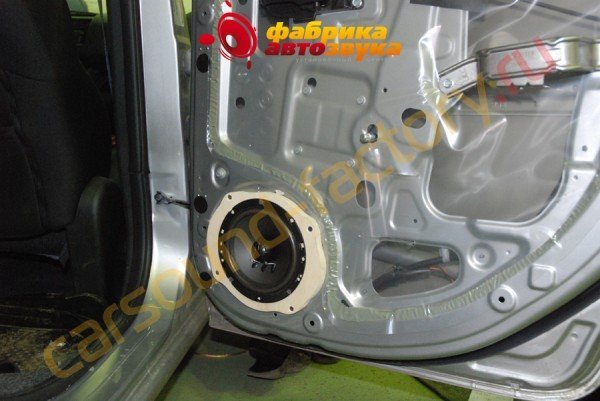 Установка акустики DLS 226 Nissan Note