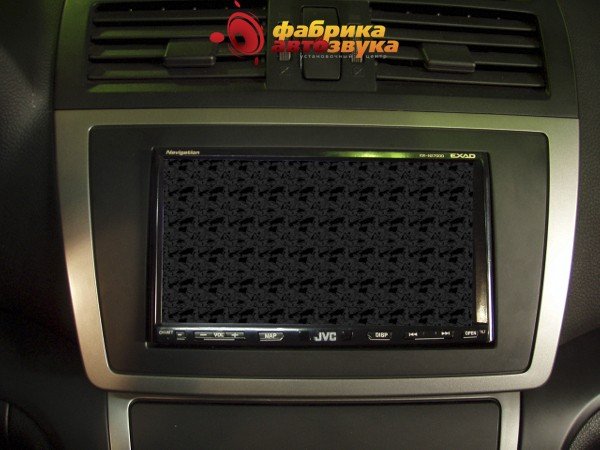 Установка магнитолы JVC JVC KW-NX7000EE Mazda 6