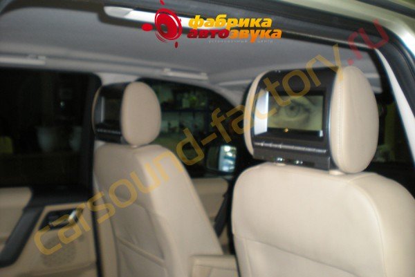 подголовники с монитором AVIS Land Rover Freelander