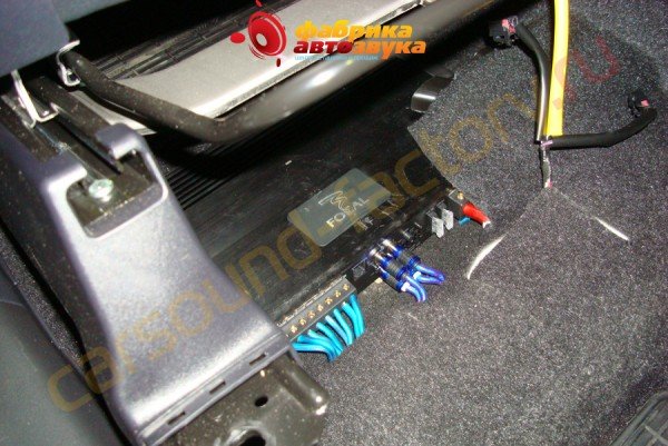 усилитель Focal FPP 4100 Focal FPP 4100 Mitsubishi Outlander 2013