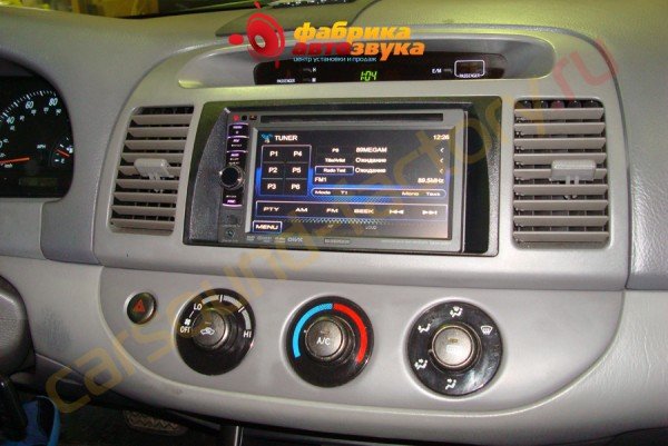 установка автомагнитолы Kenwood DDX3051 Kenwood DDX3051 Toyota Camry