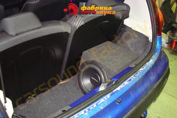 сабвуфер Rockford Fosgate Rockford Fosgate Peugeot 107