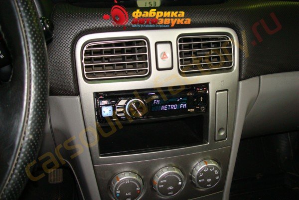 установка автомагнитолы JVC KD-DV5507 JVC KD-DV5507 Subaru Forester