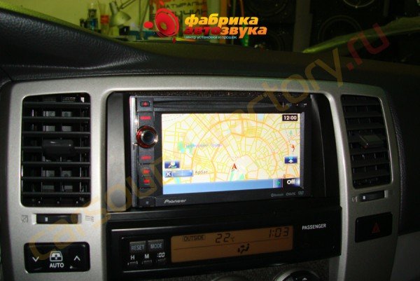 установка автомагнитолы Pioneer AVIC-F940BT Pioneer AVIC-F940BT Toyota 4Runner