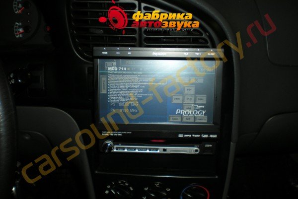 автомагнитола с выездным монитором Prology MDD-714 Kia Spectra