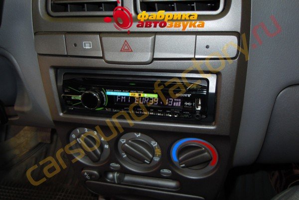 Установка магнитолы 1din sony Sony CDX-GT447UE Hyundai Accent