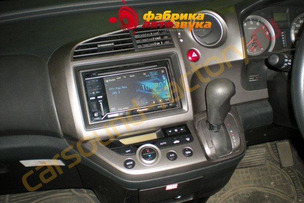 Автомагнитола Pioneer AVH-P3300BT Pioneer AVH-P3300BT Honda Stream